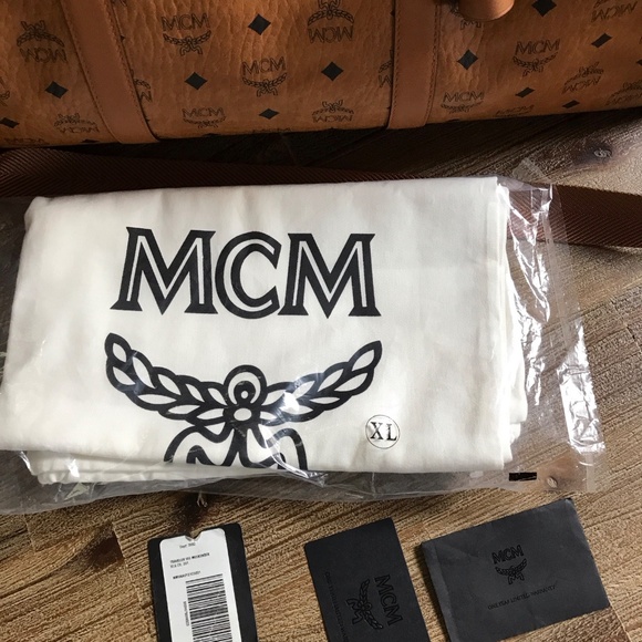 NWT MCM XL Duffle Bag - Picture 2 of 7
